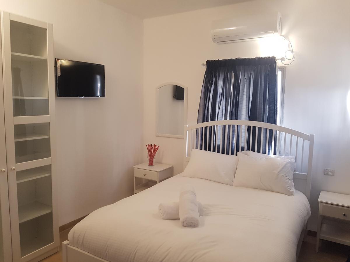 Aparthotel אבני החושן- Avnei Hoshen Naharija Exterior foto